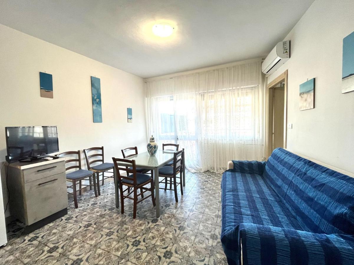 Imperiale Apartment ตีร์เรเนีย ภายนอก รูปภาพ