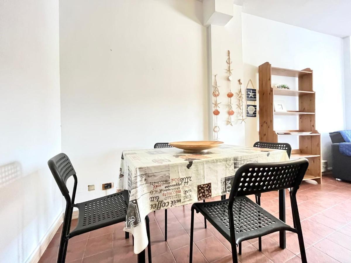 Imperiale Apartment ตีร์เรเนีย ภายนอก รูปภาพ