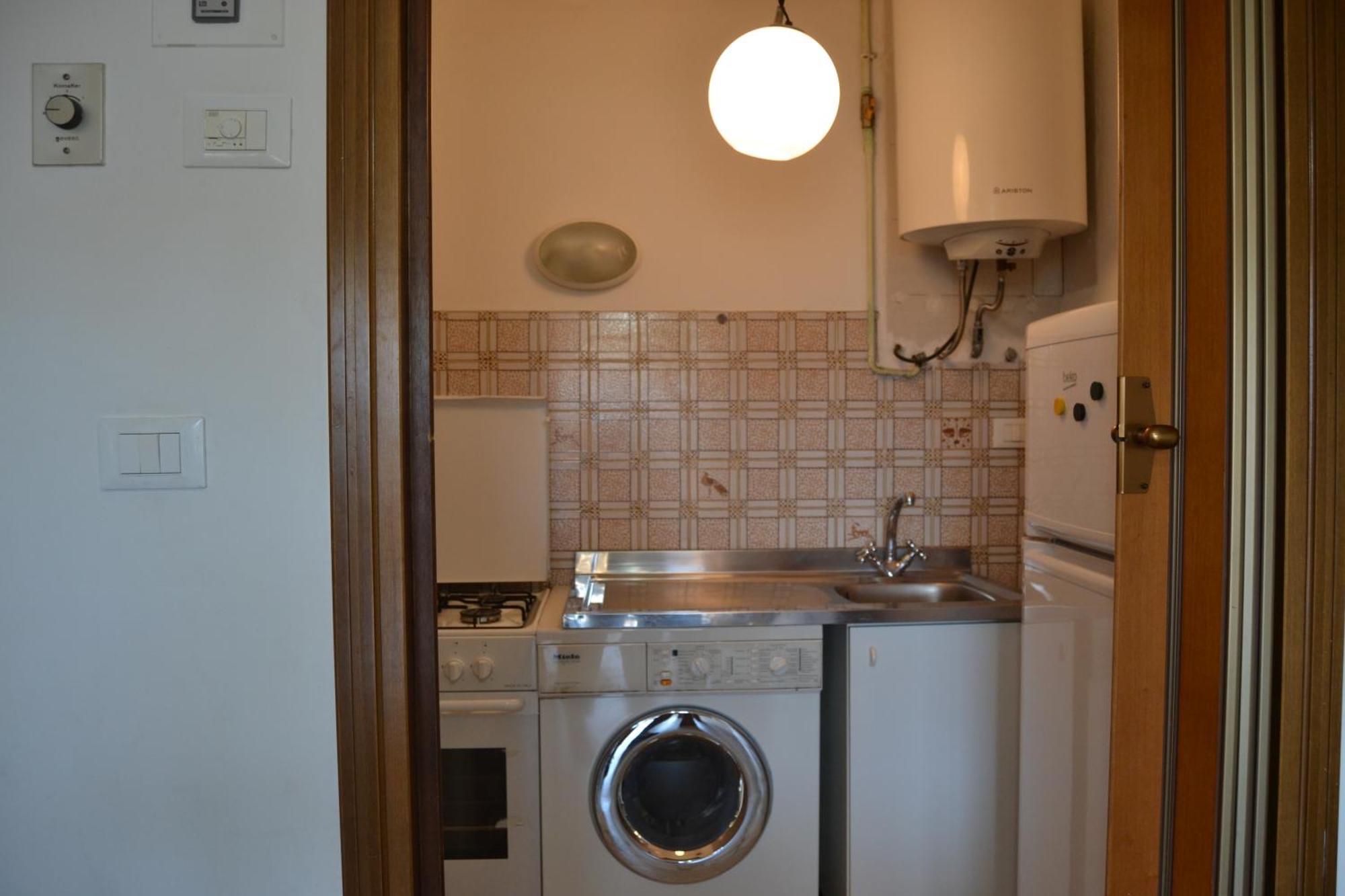Imperiale Apartment ตีร์เรเนีย ภายนอก รูปภาพ