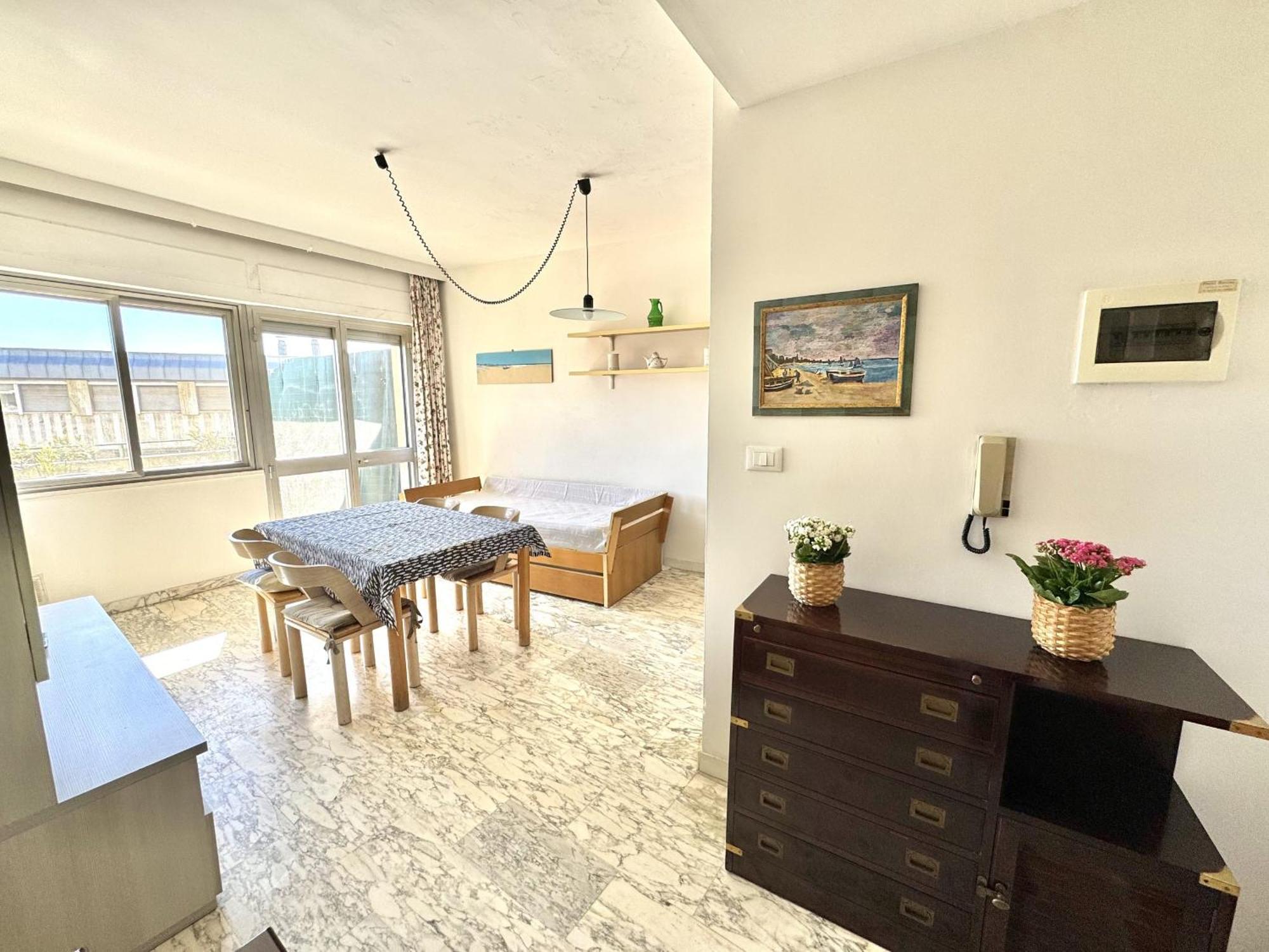 Imperiale Apartment ตีร์เรเนีย ภายนอก รูปภาพ